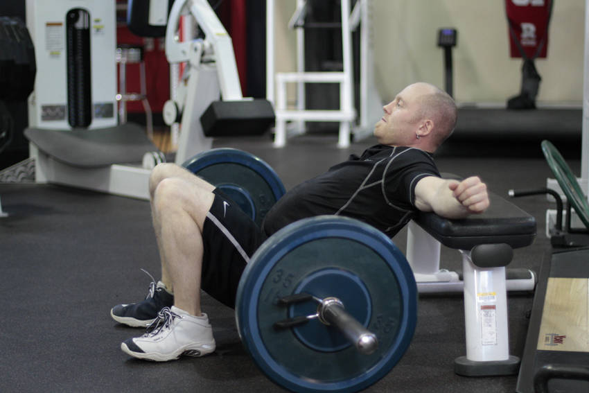 Dumbbell Hip Thrust — start position