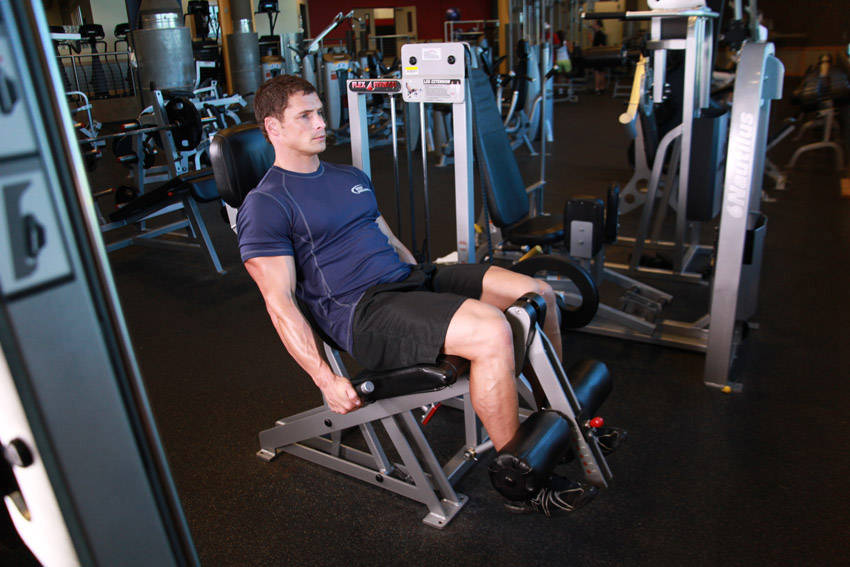 Leg Extension — start position